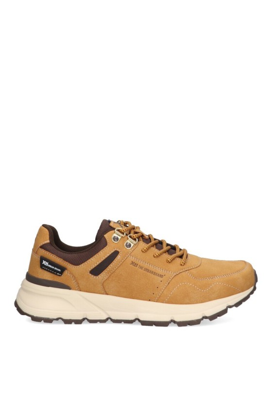 Deportivo hombre XTI 141630 camel