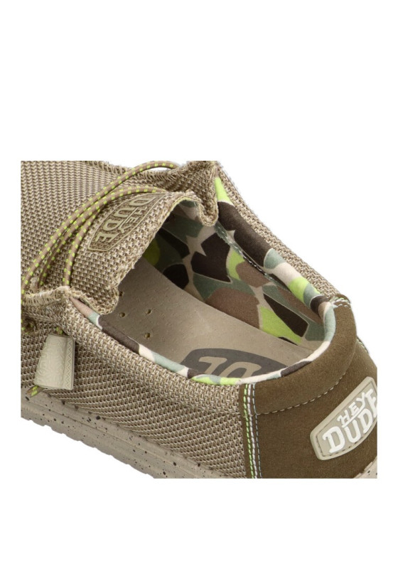 Deportivo hombre DUDE wally sox camel