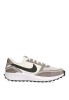 Deportivo hombre NIKE fj4195 gris