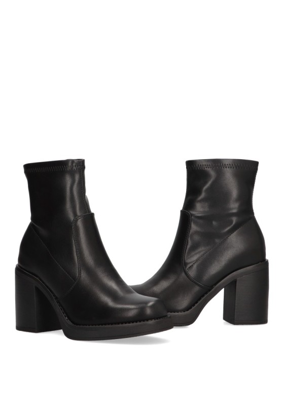 Botin mujer ETIKA 42410 negro