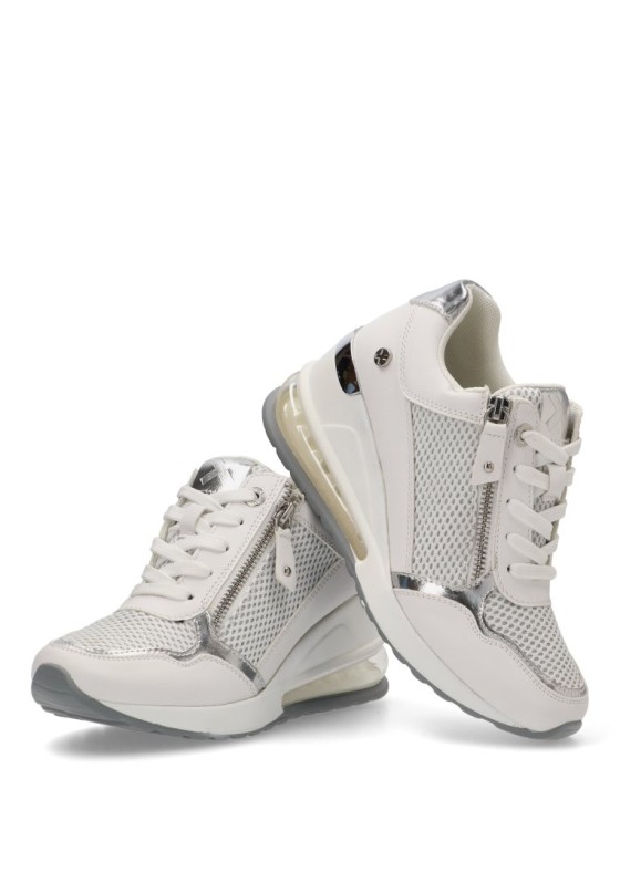 Deportivo mujer XTI 142573 blanco