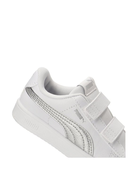 Deportivo niña PUMA 394254 plata